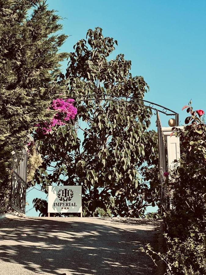 Hotel Imperial Dhermi Exterior photo