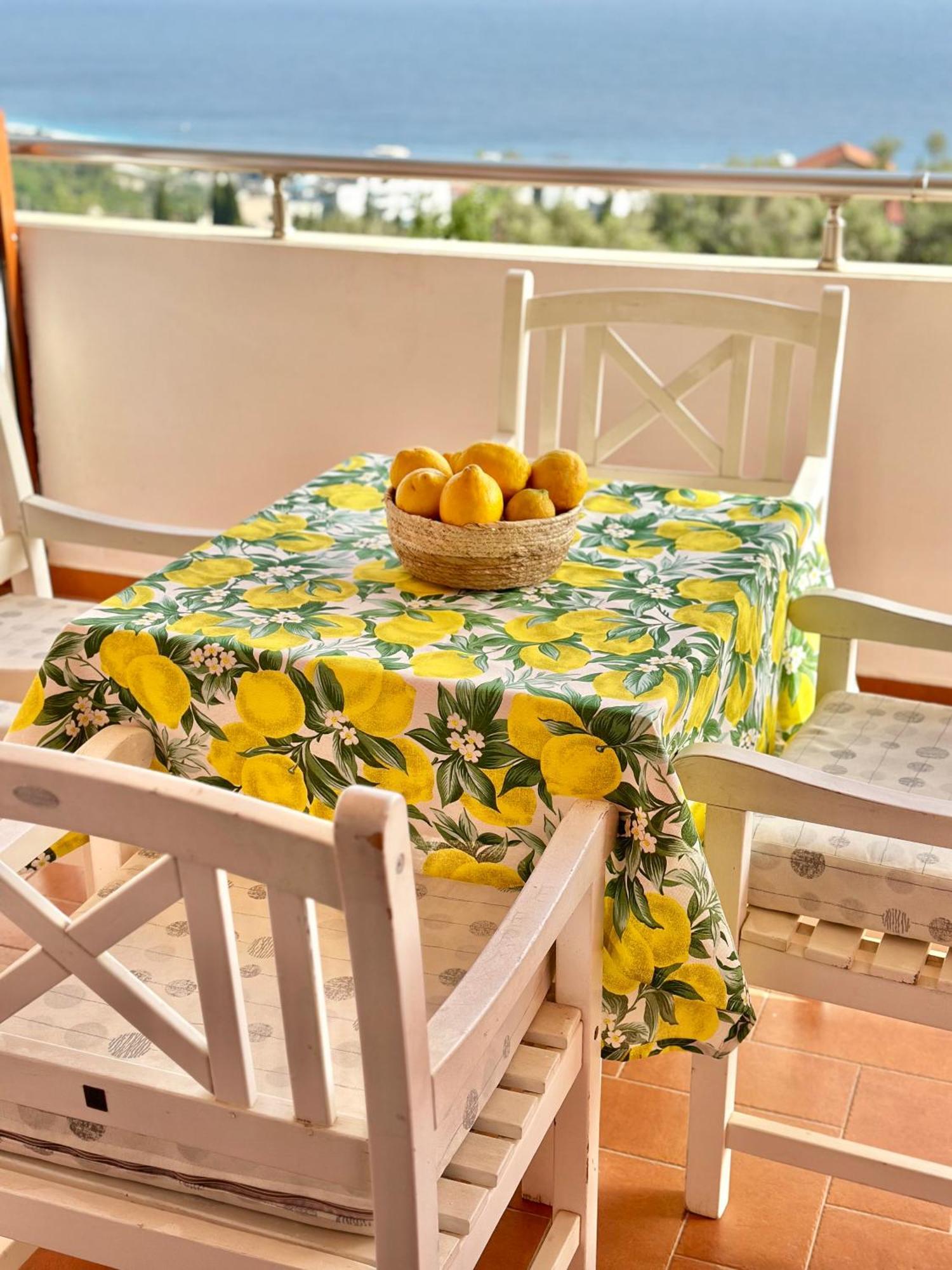 Hotel Imperial Dhermi Exterior photo