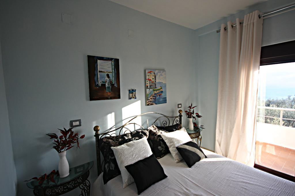 Hotel Imperial Dhermi Room photo