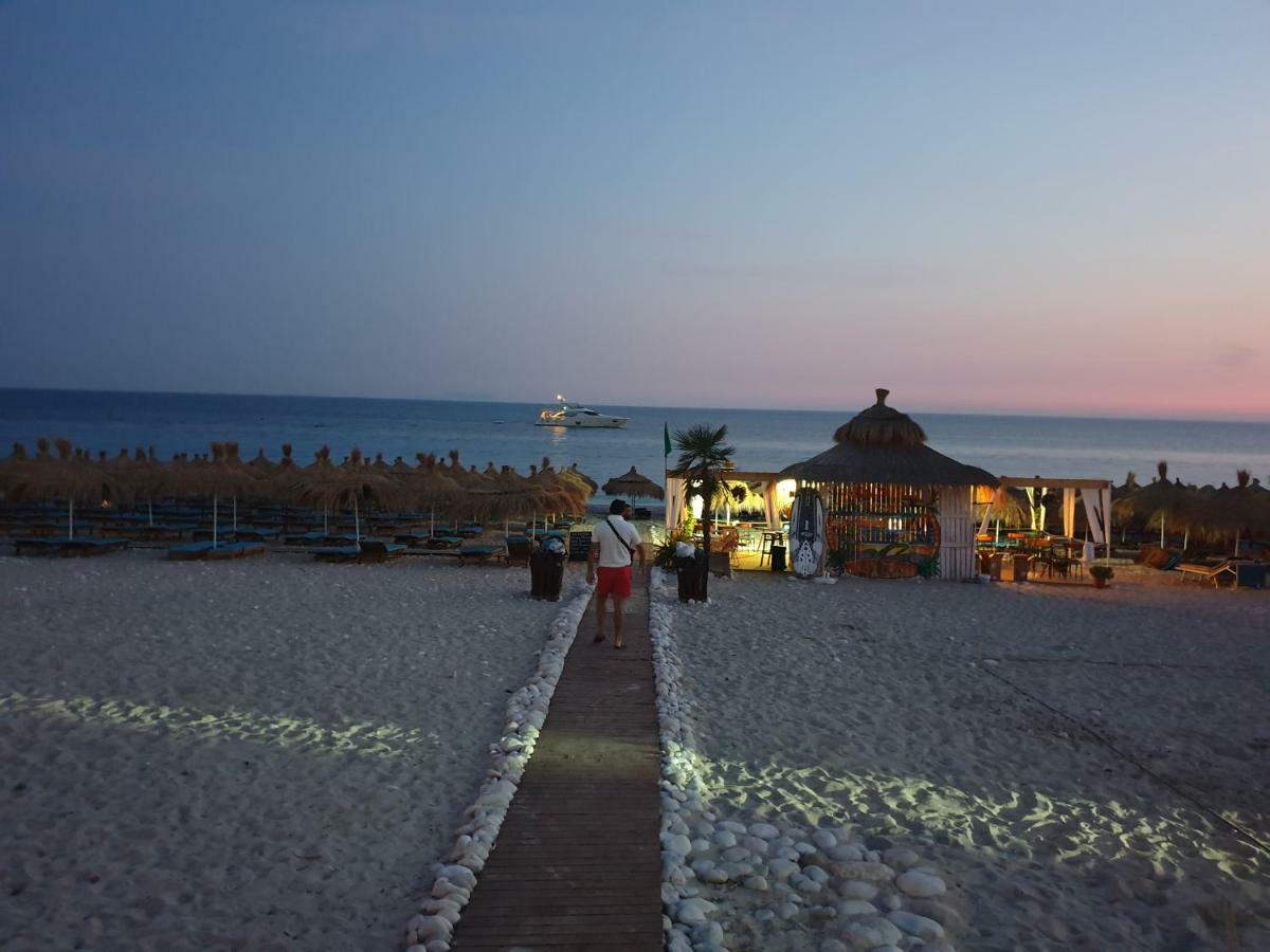 Hotel Imperial Dhermi Exterior photo